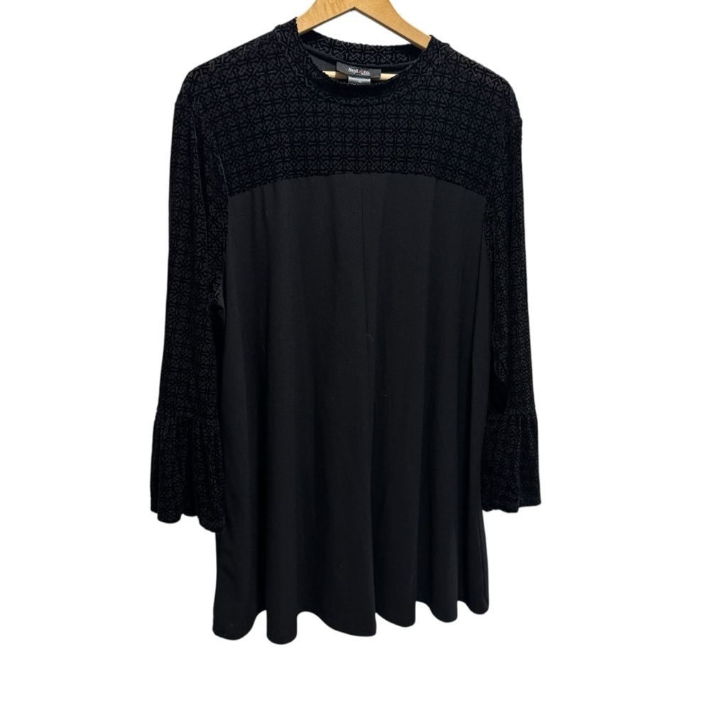 Style & Co Black Crew Neck Bell Sleeve Blouse Size 3x